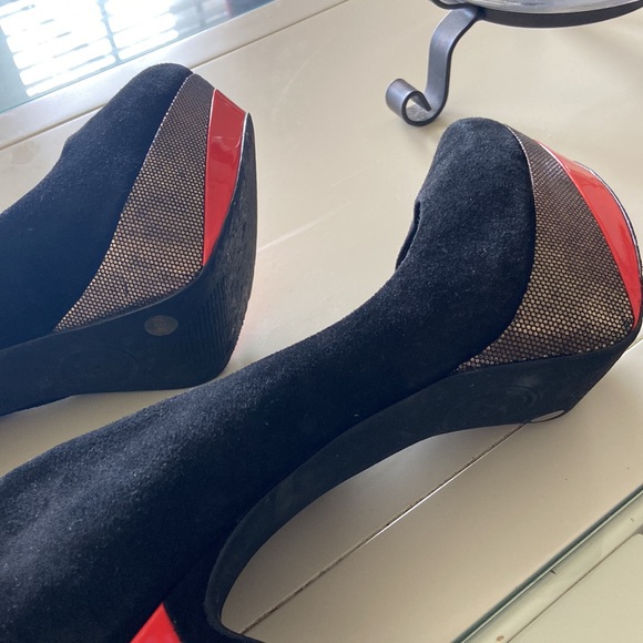 Very cute Jessica Simpson platform heels . - Picture 4 of 6